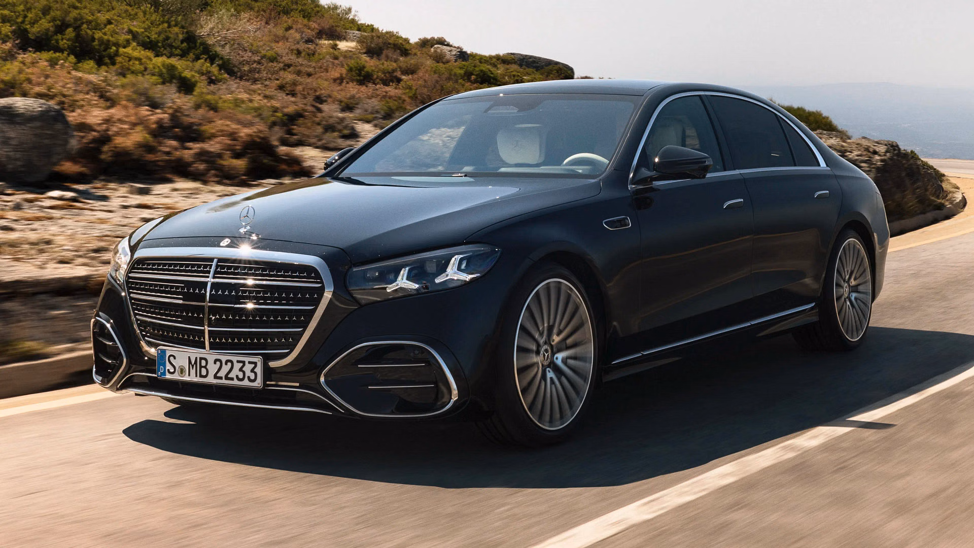 Used Rolls-Royce Ghost vs New S-Class: Which Should You Buy?