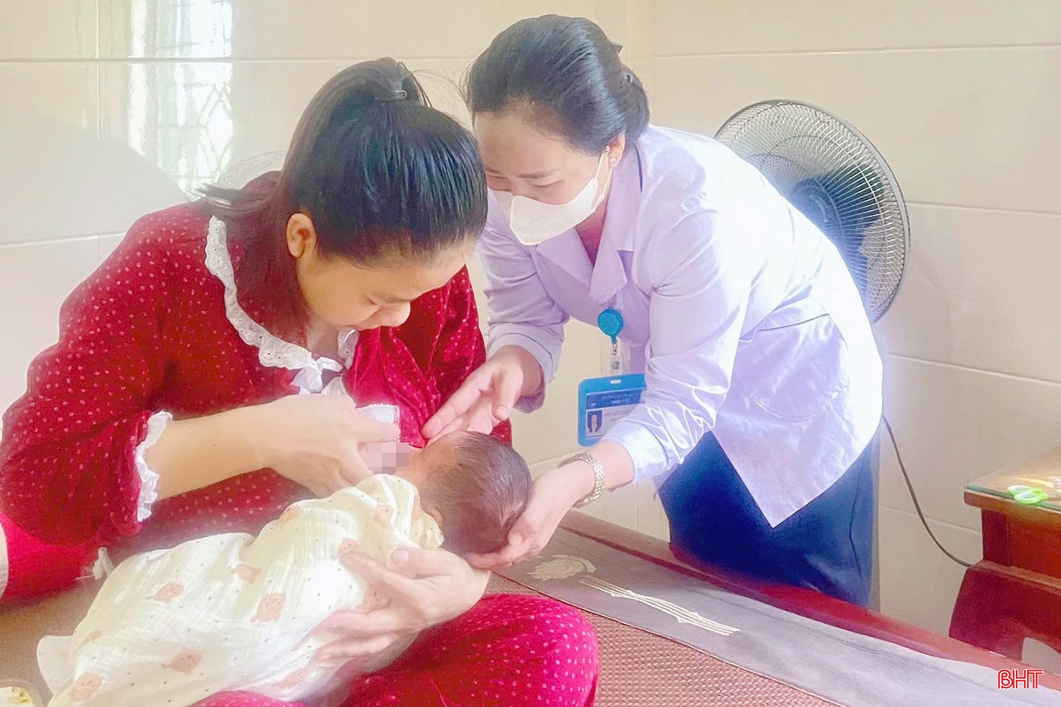 Sữa non trong 60 phút đầu đời: nền miễn dịch tự nhiên cho trẻ sơ sinh