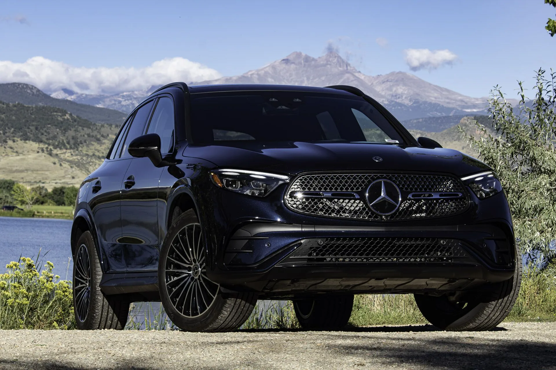 Mercedes Recalls 310,000 Vehicles Over Door-Latch Sensor Defect