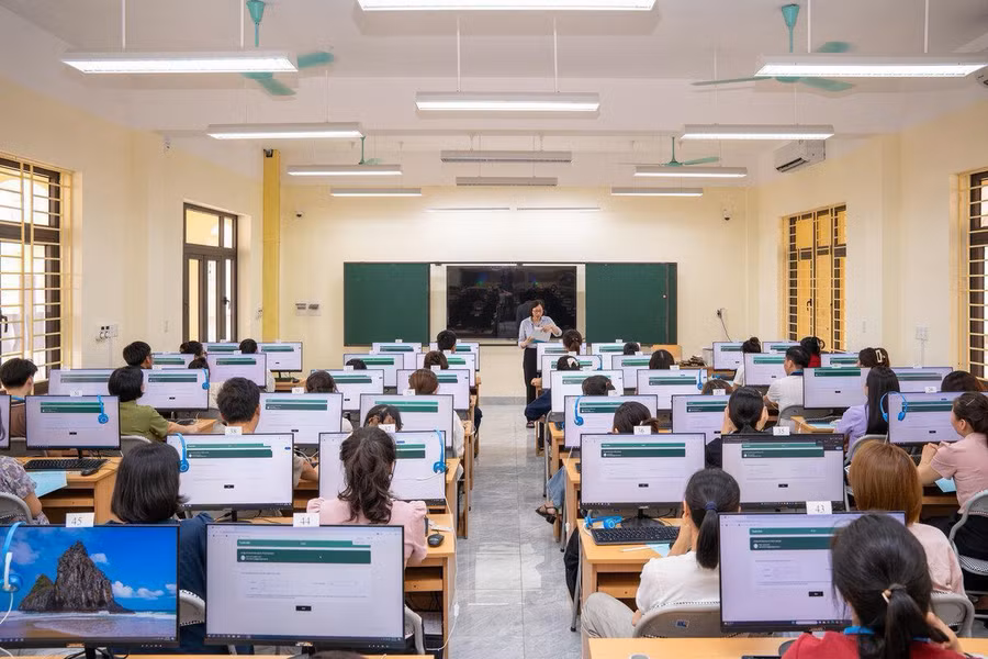 Đánh giá năng lực tiếng Anh giáo viên: Dữ liệu để bồi dưỡng thực chất