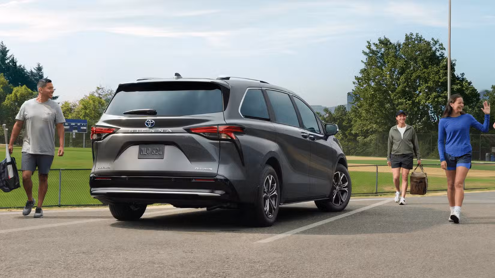 Why The Toyota Sienna Makes Luxury SUVs Look Like The Wrong Family Choice