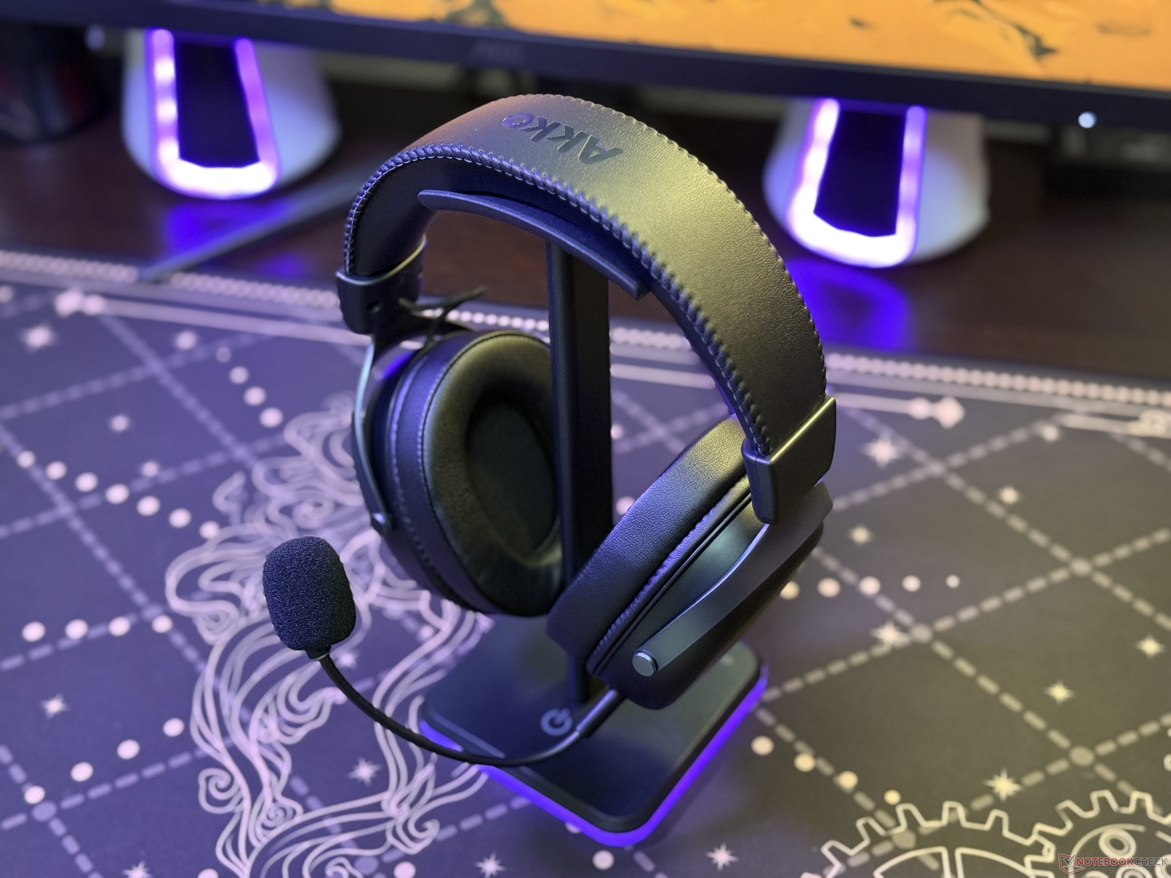 Budget Gaming Headsets Under loading=