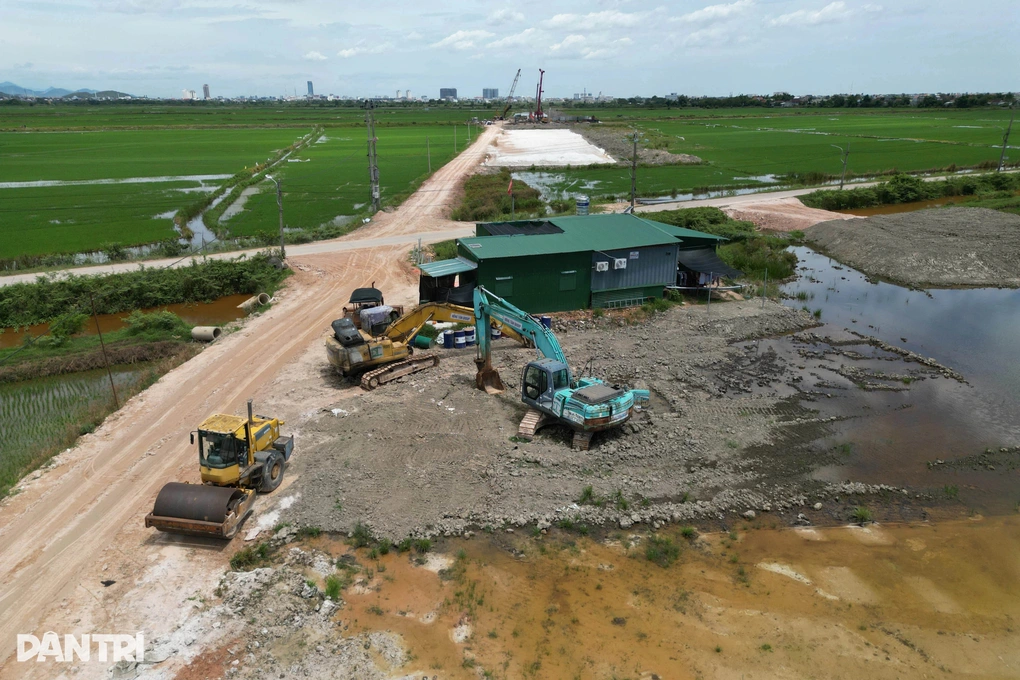 Sân bay Việt Nam lao vào cuộc đua tiến độ với nhiều điểm nghẽn hệ thống