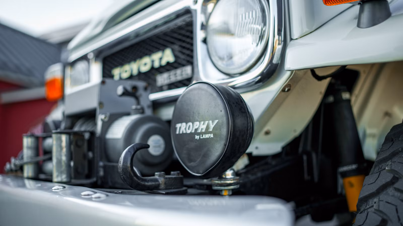 Why Toyota’s Toughest SUVs Outlast Luxury Icons in Harsh Conditions