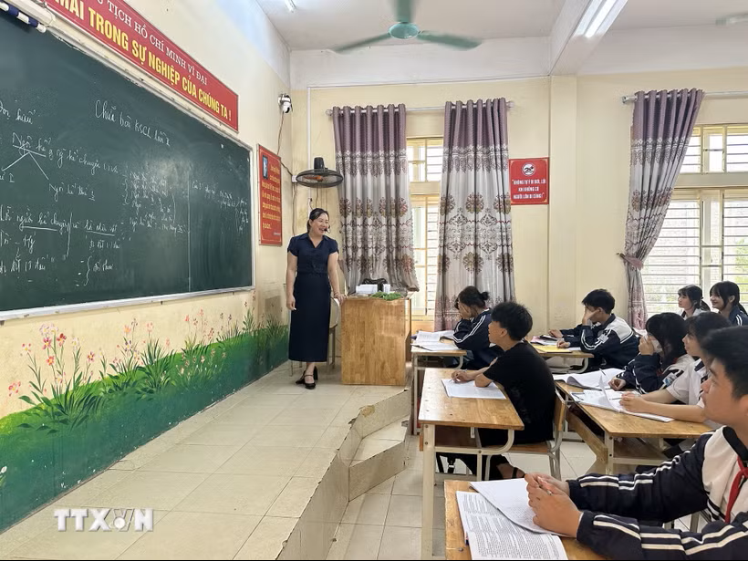 Những nhiệm vụ trọng tâm giáo dục: từ quản lý sang quản trị phát triển