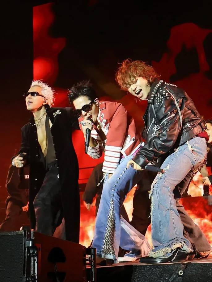 Vé BIGBANG Hà Nội 10,5 triệu vẫn cháy: đắt nhưng đáng?