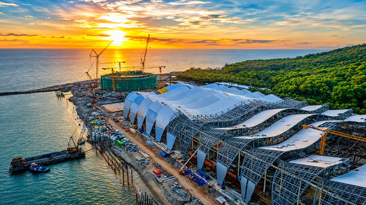 Trung tâm Hội nghị APEC Phú Quốc: cuộc bứt phá từ công trường hoang tàn đến biểu tượng kiến trúc mới