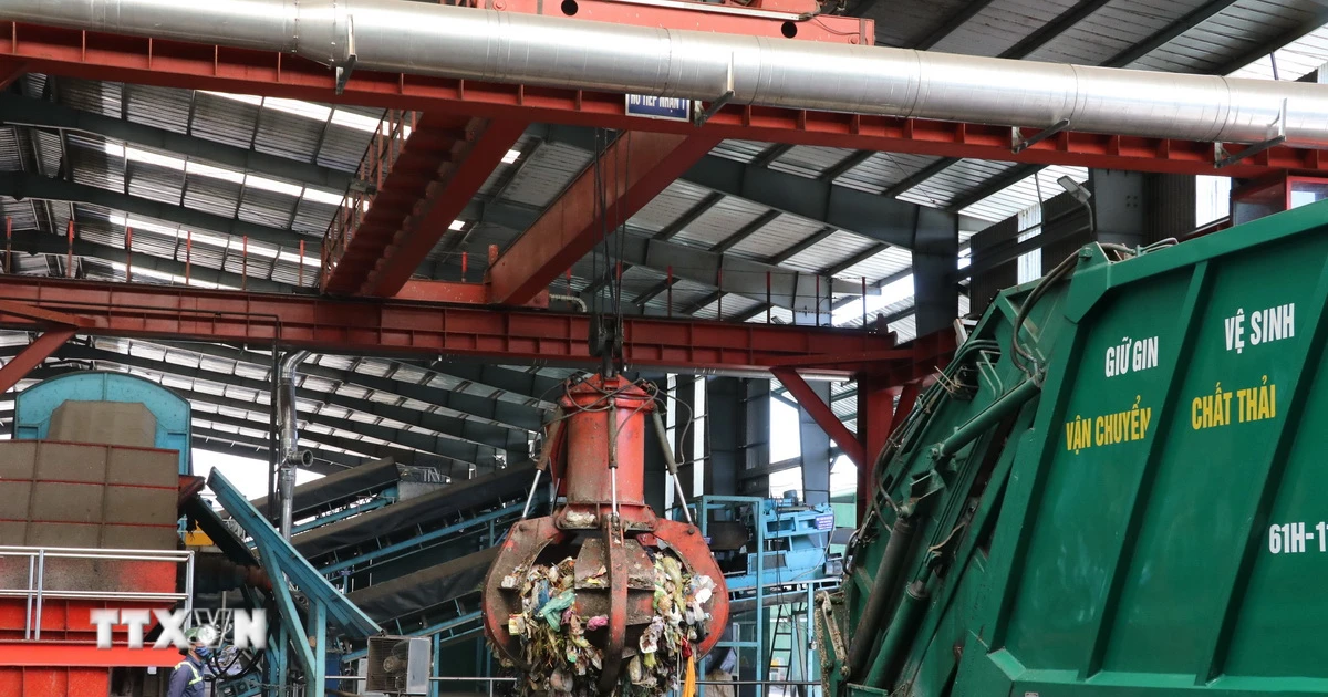 TP.HCM triển khai 8 trạm trung chuyển rác công nghệ cao