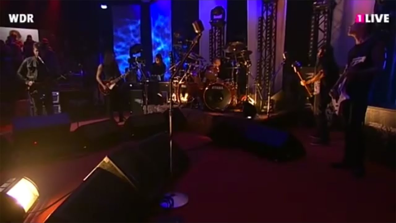 How Robert Trujillo Chose Metallica at a Hard Rock Crossroads