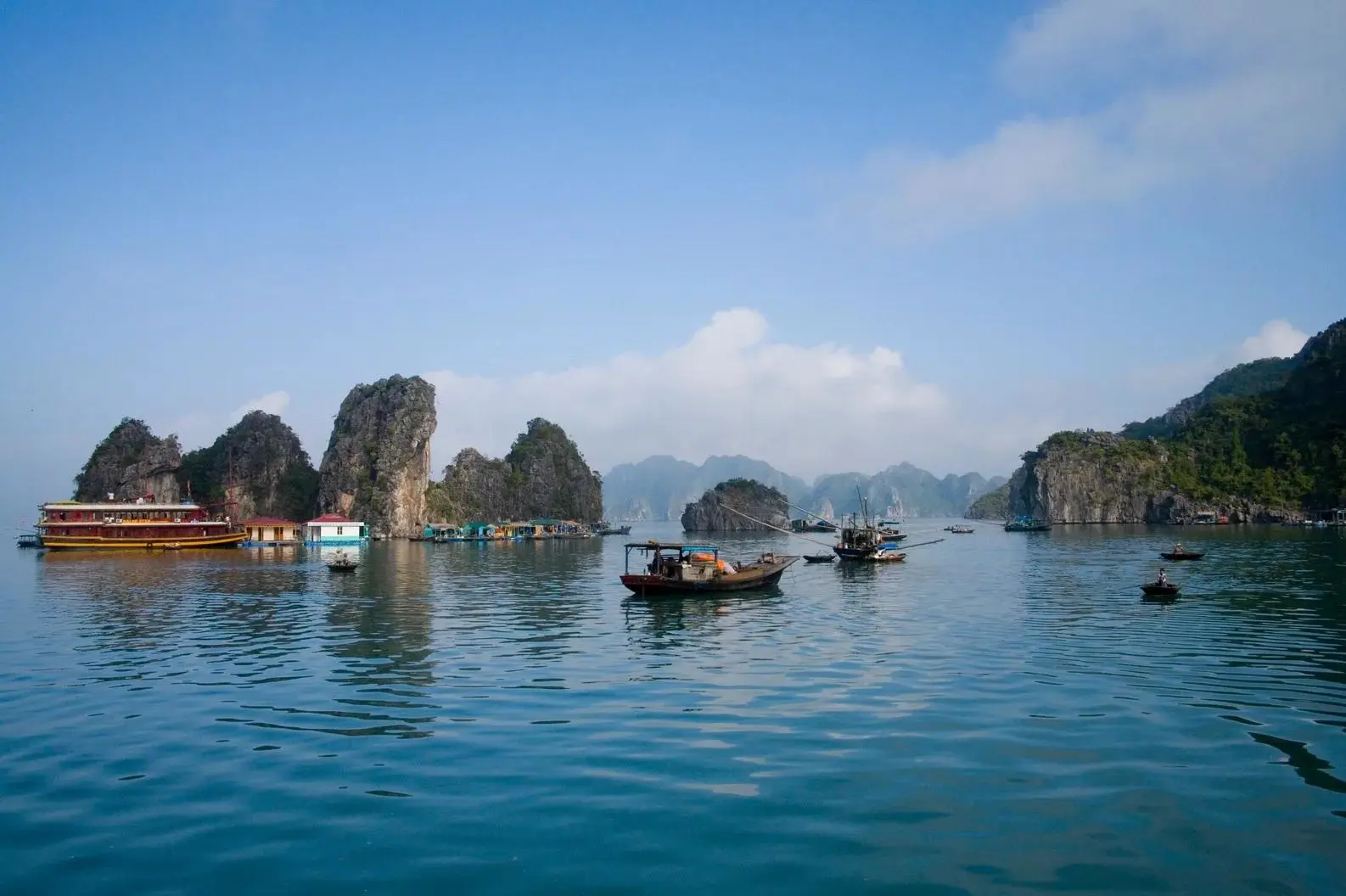 Vì sao Việt Nam vươn lên thành điểm nghỉ dưỡng hàng đầu Đông Nam Á?