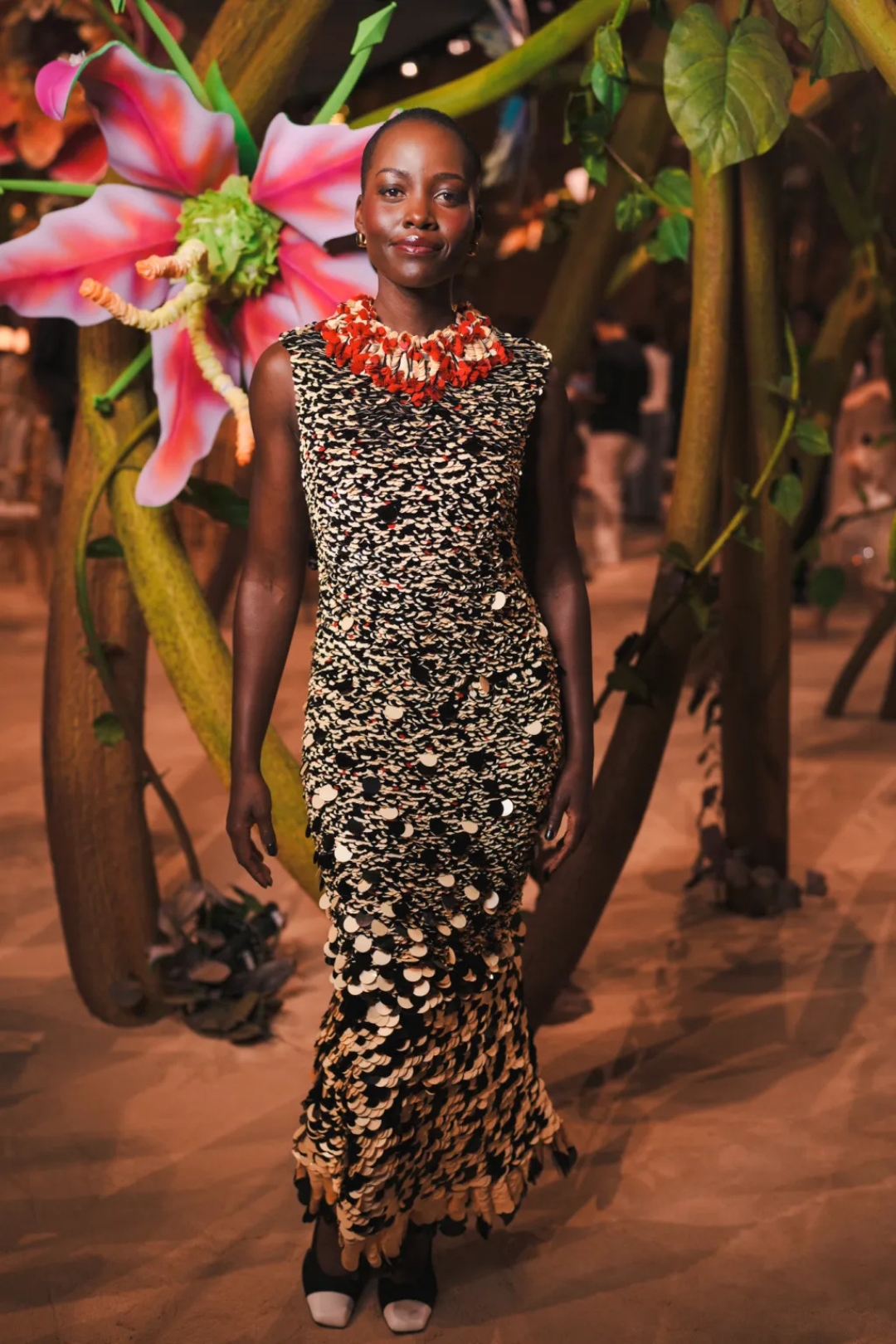 Chanel Haute Couture: Matthieu Blazy kể cổ tích đời Coco Chanel