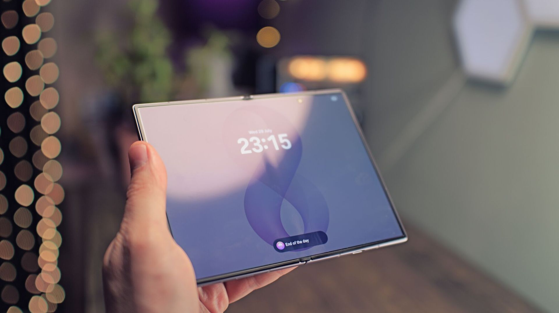 Samsung Galaxy Z Fold 8 Camera Review: Power, Limits and Fixes
