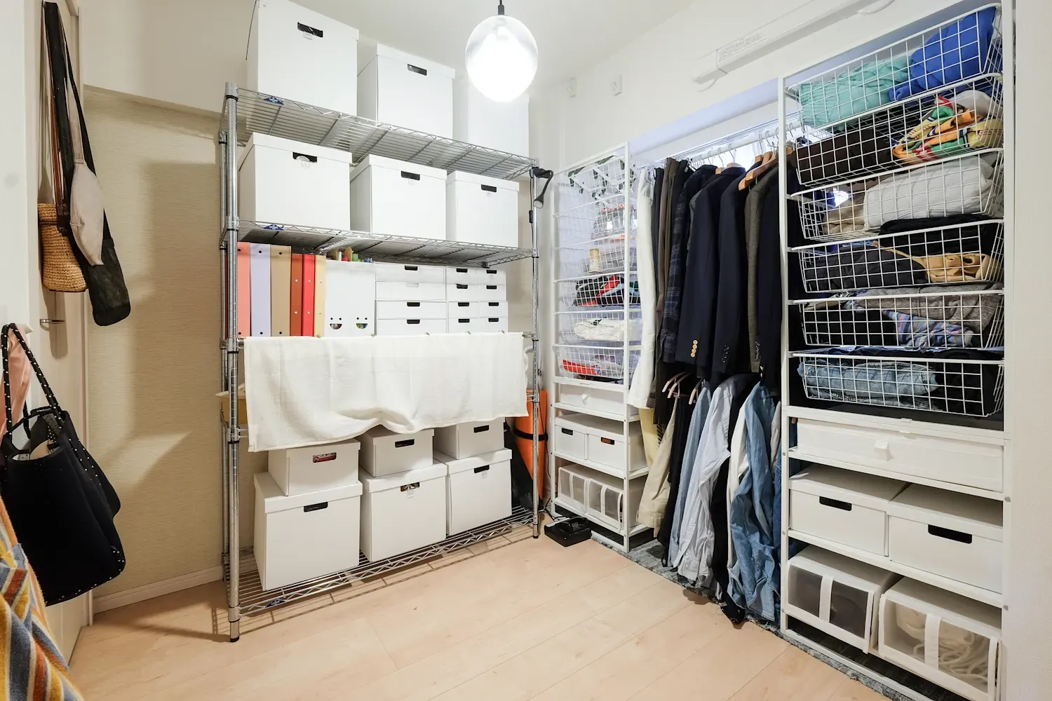 Giải pháp lưu trữ thông minh cho căn hộ nhỏ dưới 400 USD