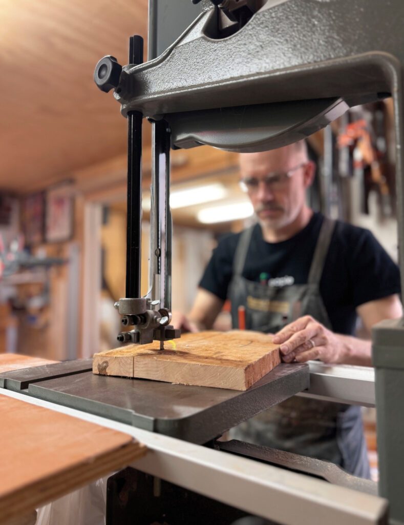 Design a Bandsaw‑Centric Workshop for Smooth Workflow