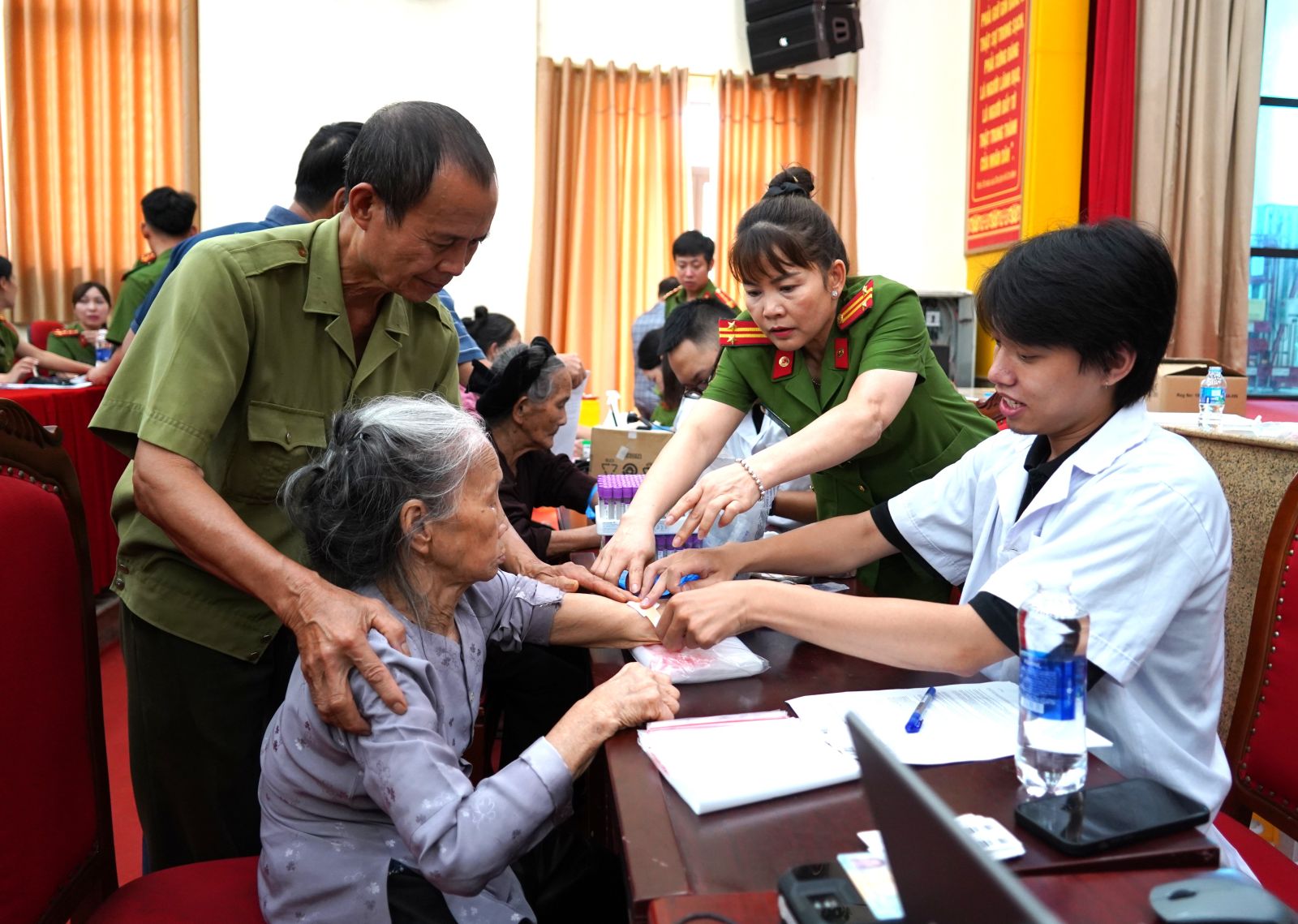 Giải trình tự gene thế hệ mới và hành trình gọi lại tên liệt sĩ