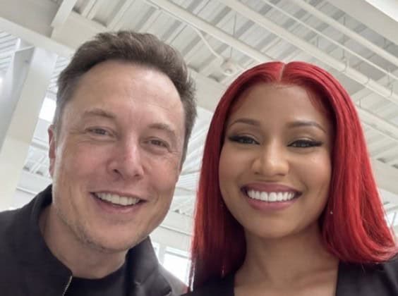 Why Pop’s Biggest Stars Are Choosing Strategic Silence
