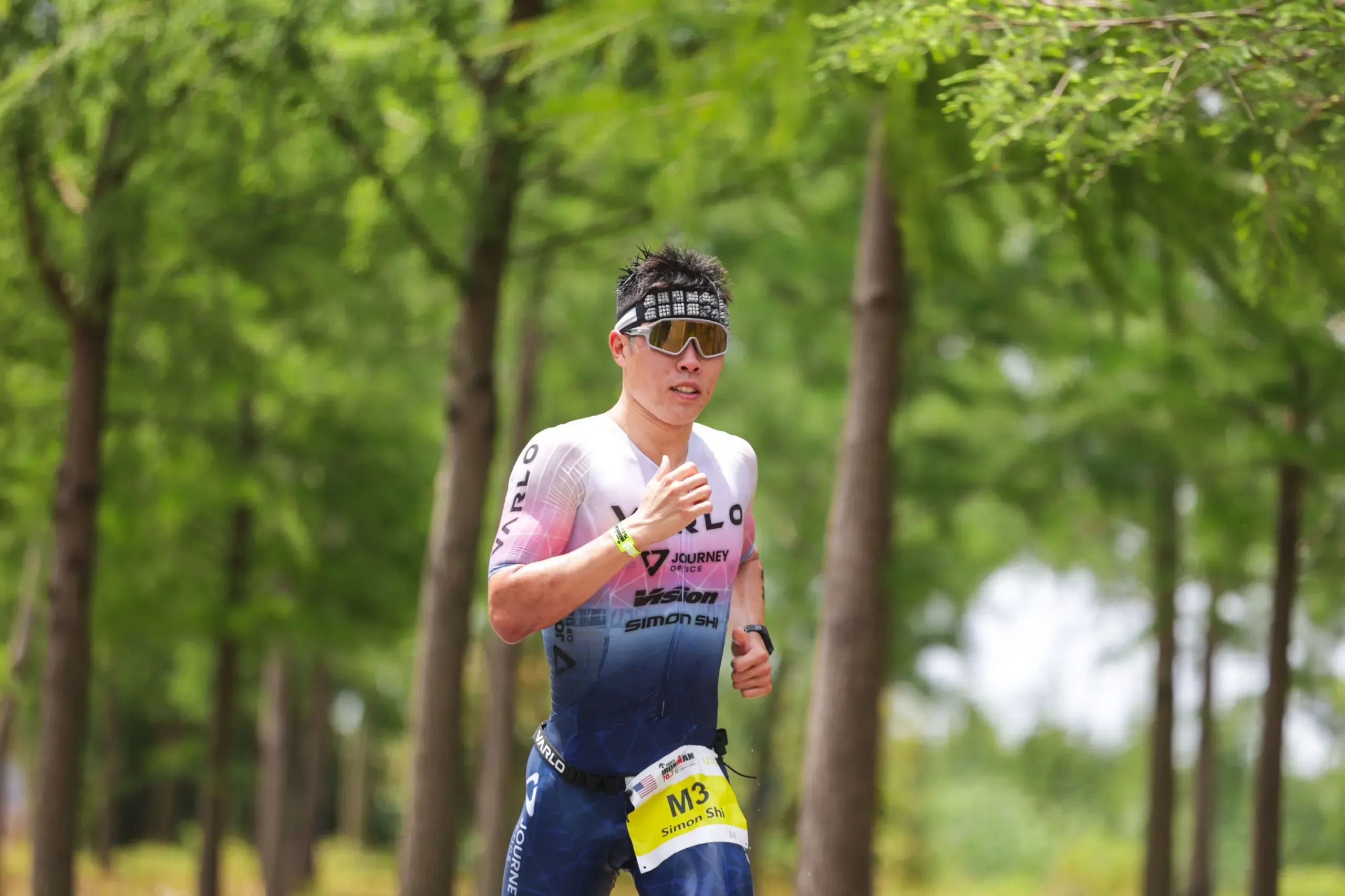 Training in Heat and High Altitude: How Athletes Adapt Safely