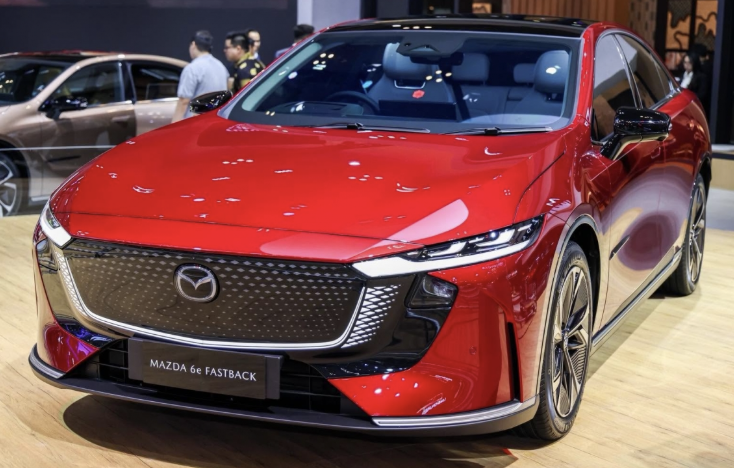 Mazda 6e: sedan điện 552 km tầm hoạt động thách thức BYD Seal và Kia EV4