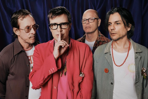 Weezer’s ‘The Gathering World Tour’ and the New Power of Nostalgia
