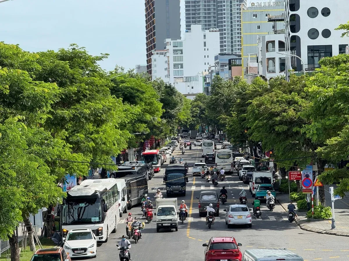 Đà Nẵng chuyển sang xe buýt điện: tham vọng giao thông xanh
