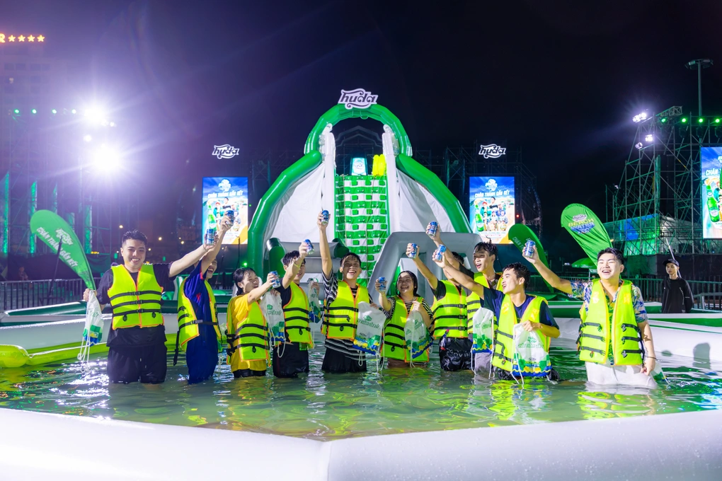 Huda Beach Water Fest: Đại tiệc nước và nhạc giữa lòng Nghệ An