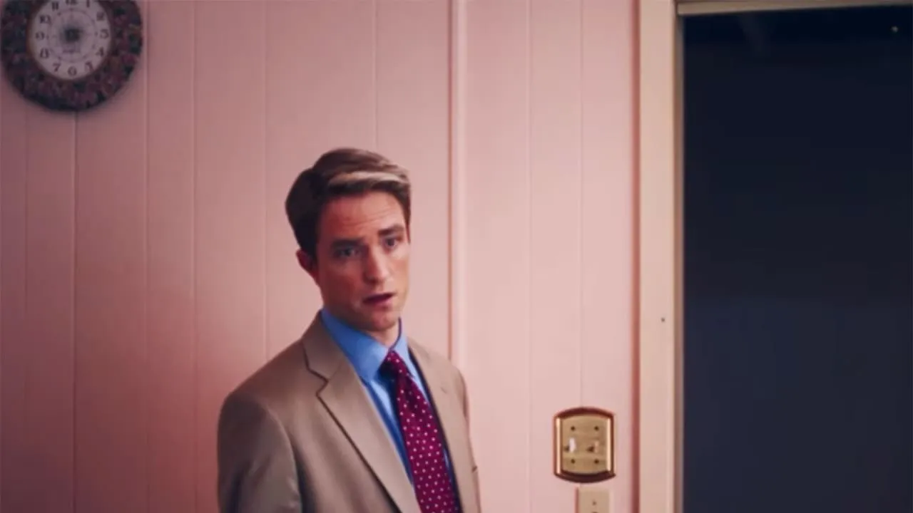 Robert Pattinson’s Uneasy Turn as Chris Hansen Turns ‘Primetime’ Into a Moral Minefield