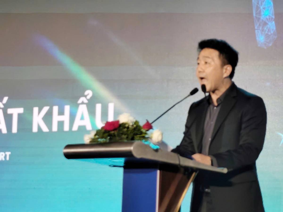 Accio Work của Alibaba tự động hóa toàn quy trình xuất khẩu cho SMEs Việt