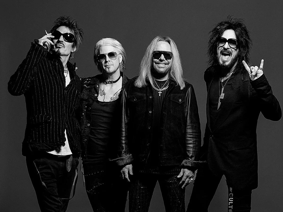 Backing Tracks and the New Meaning of ‘Live’ Rock