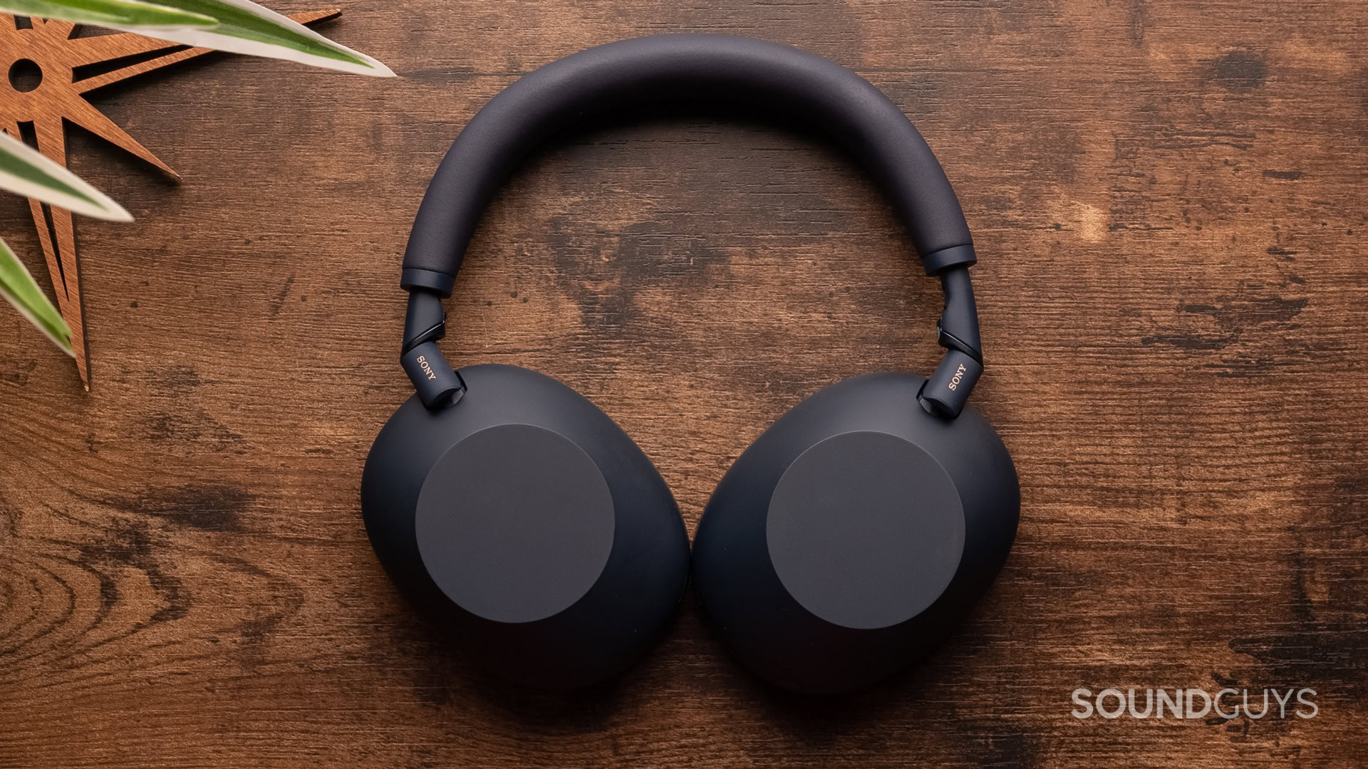 Sony WH-1000XM6 Open-Box Deal Slashes ANC Flagship Cost