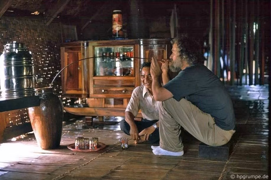 Ống kính Hans-Peter Grumpe: Việt Nam hoang sơ và khoảng cách hôm nay