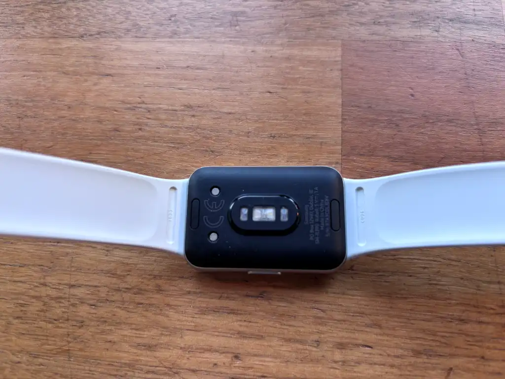 Galaxy Fit 4 Specs Hint at Samsung’s Next Budget Fitness Tracker
