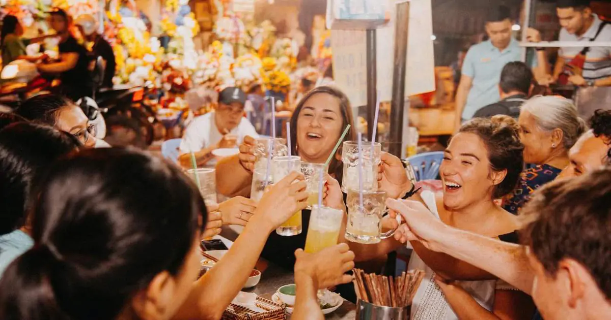 Thành phố Việt Nam vượt Kuala Lumpur, Jakarta để dẫn đầu bảng xếp hạng ẩm thực đường phố