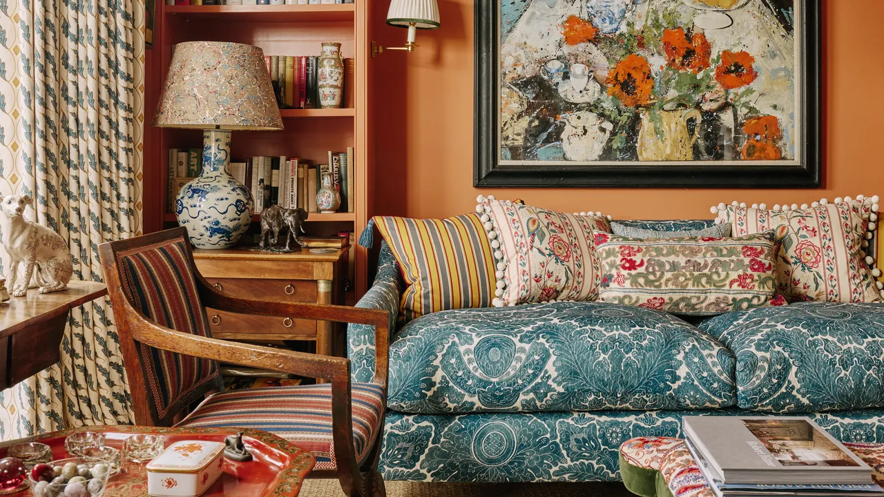 34 Modern Living Room Ideas That Break the Minimalist Mold