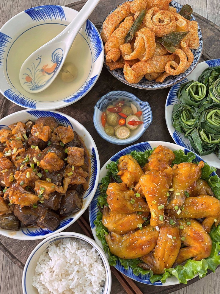 Lập thực đơn 2 tuần không lo hôm nay ăn gì