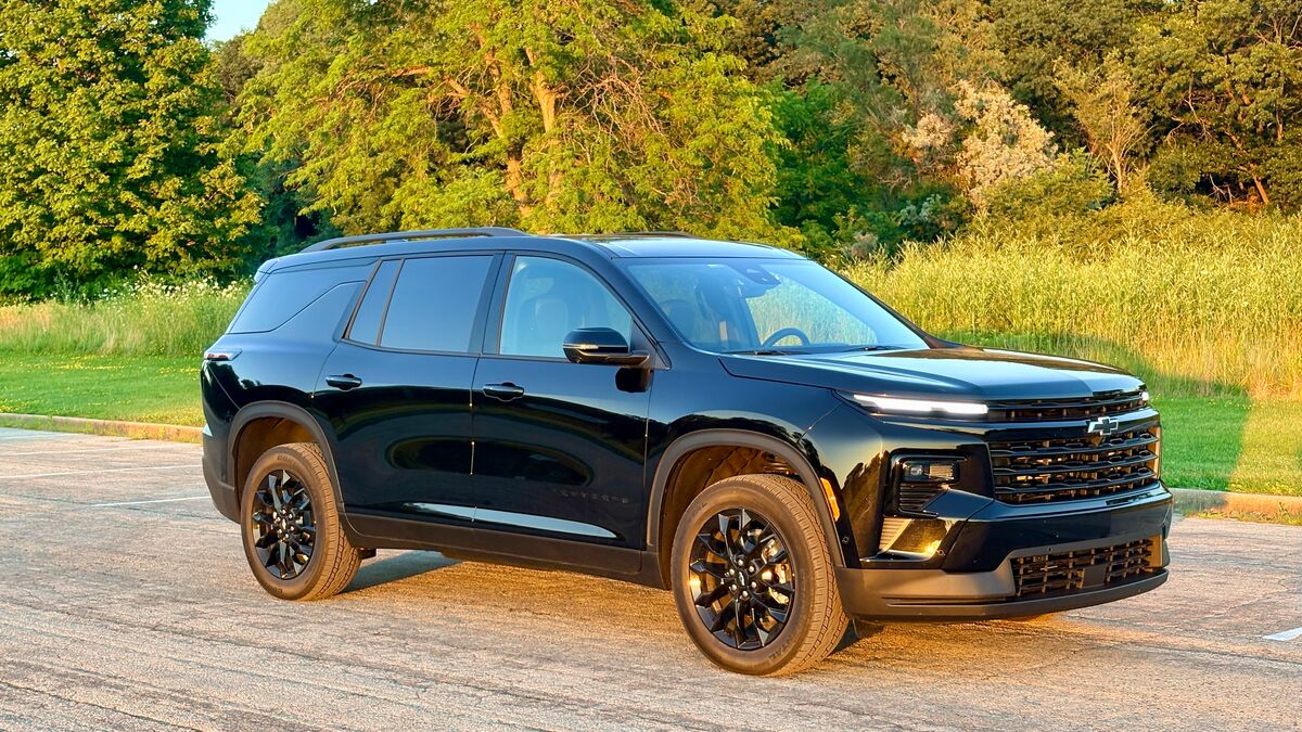 Midsize SUVs and Trucks: Best Gas Picks for Budget Buyers