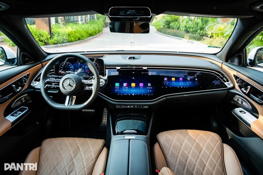 Mercedes-Benz thừa nhận sai lầm: nút bấm vật lý vẫn thắng màn hình cảm ứng
