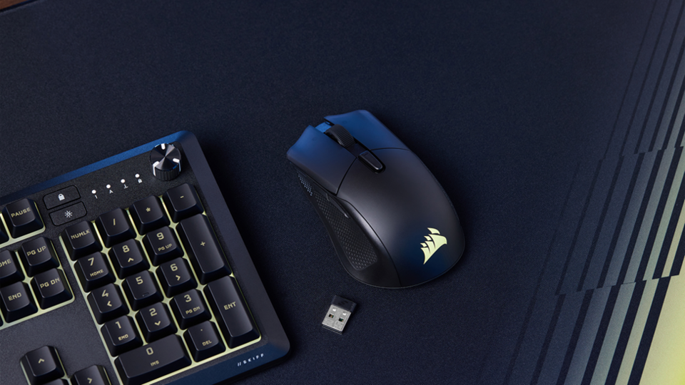 Corsair SKIFF 100 Series và Harpoon v2 Wireless: combo bền bỉ cho tân game thủ