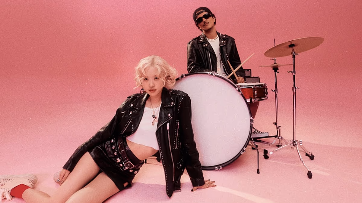 Why Modern Pop Hits Sound Eerily Similar