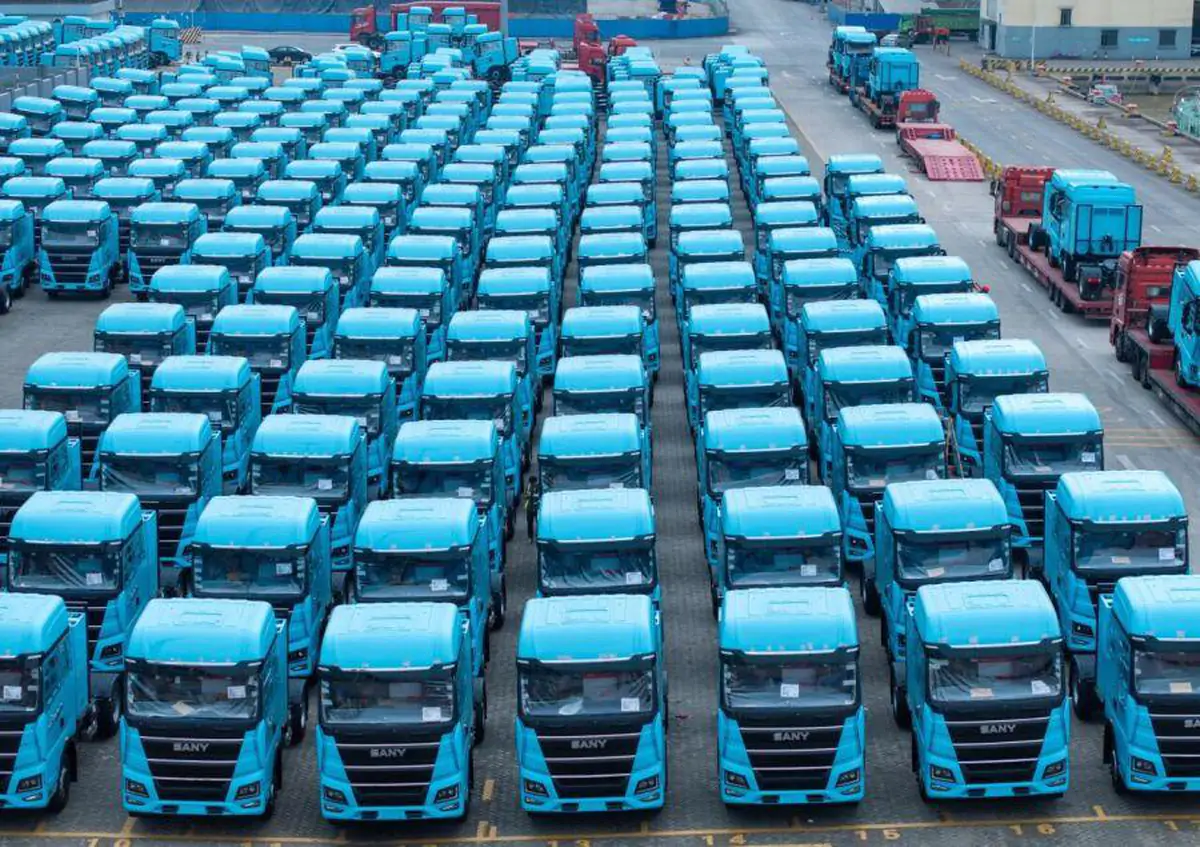 Đơn giản hóa sản xuất ô tô trước làn sóng xe điện giá rẻ Trung Quốc