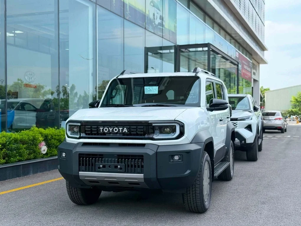 Loạt xe điện và hybrid mới ồ ạt ra mắt, mở rộng lựa chọn từ 188 triệu đến 2,4 tỷ