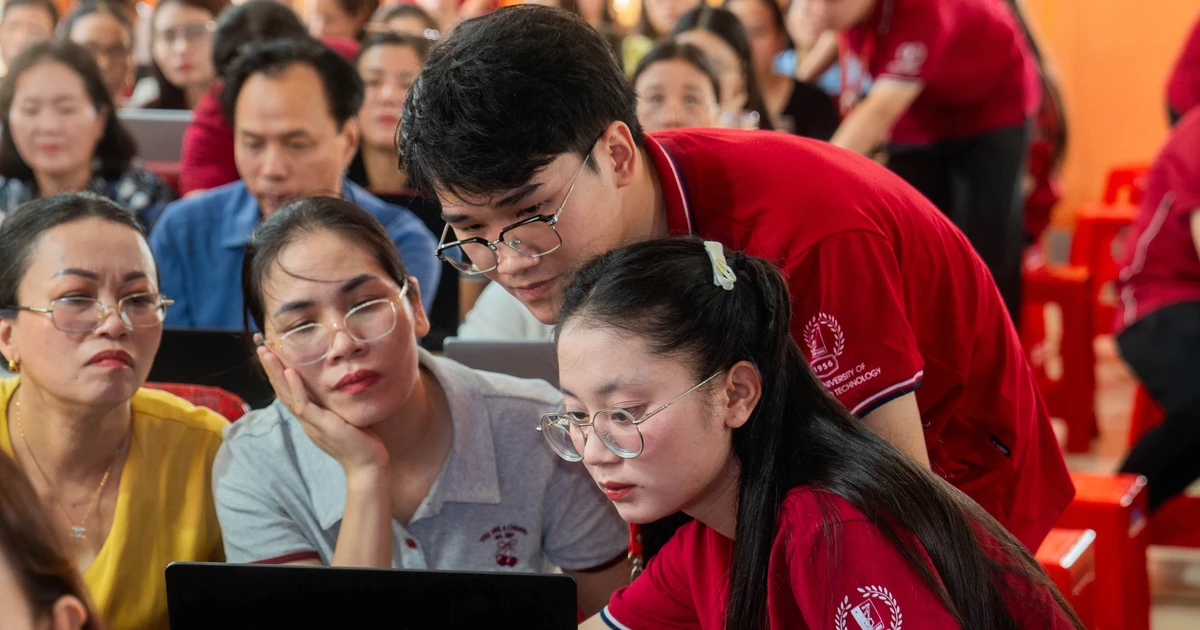 Giáo viên vùng cao học ứng dụng AI: Từ tập huấn đến đổi mới lớp học
