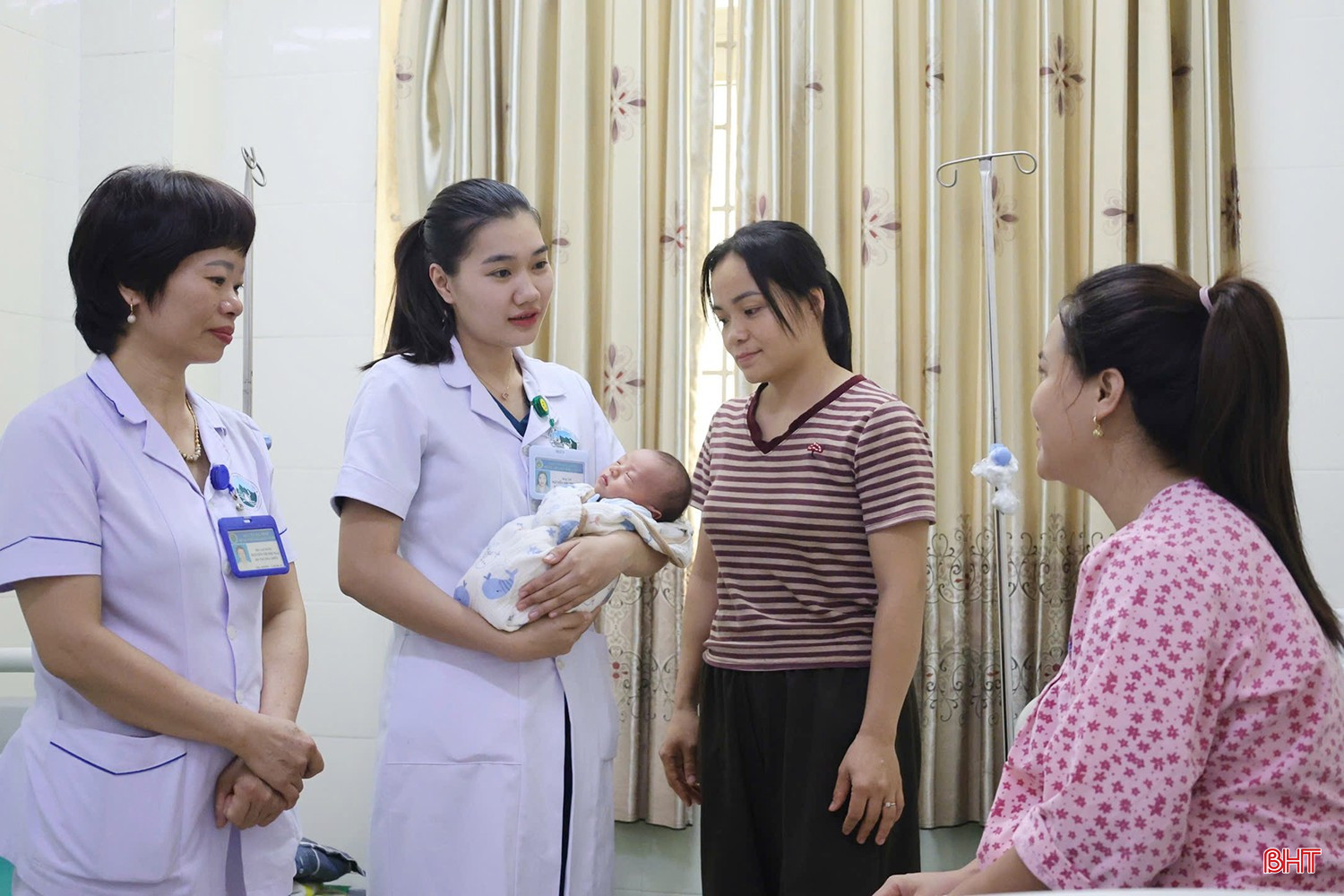 Sữa non trong 60 phút đầu đời: nền miễn dịch tự nhiên cho trẻ sơ sinh