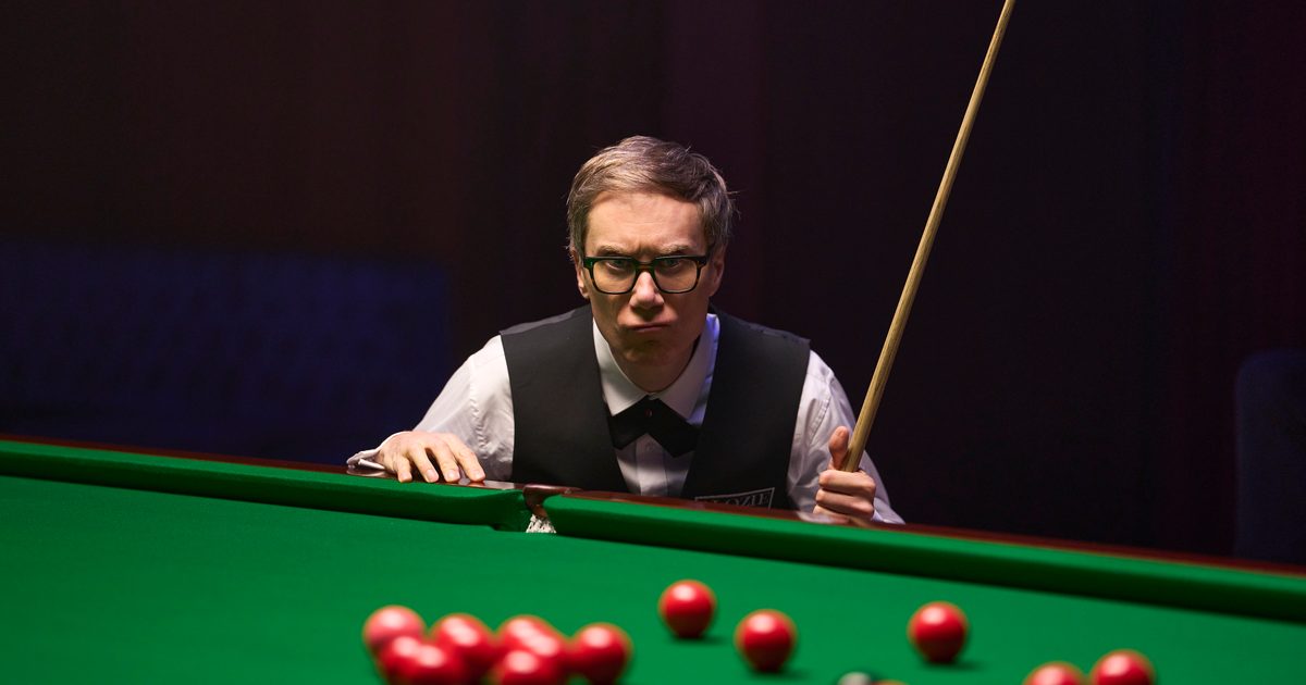 Stephen Merchant Shakes Up Ludwig Season 2 As Cocky Snooker Nemesis