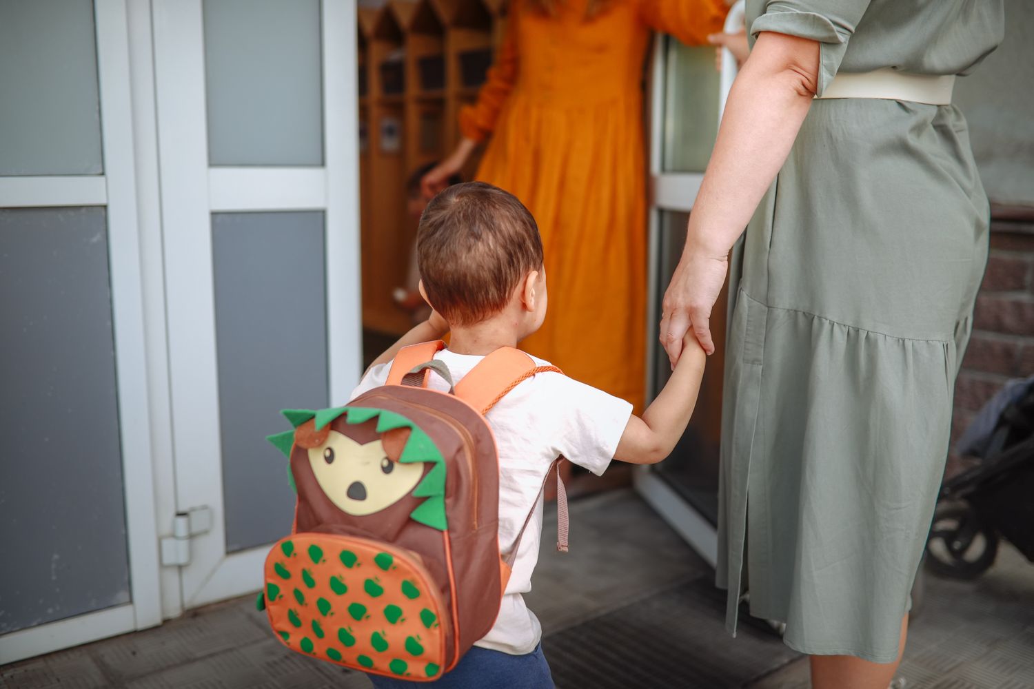 Separation Anxiety on the First Day of School: Expert Strategies That Actually Work