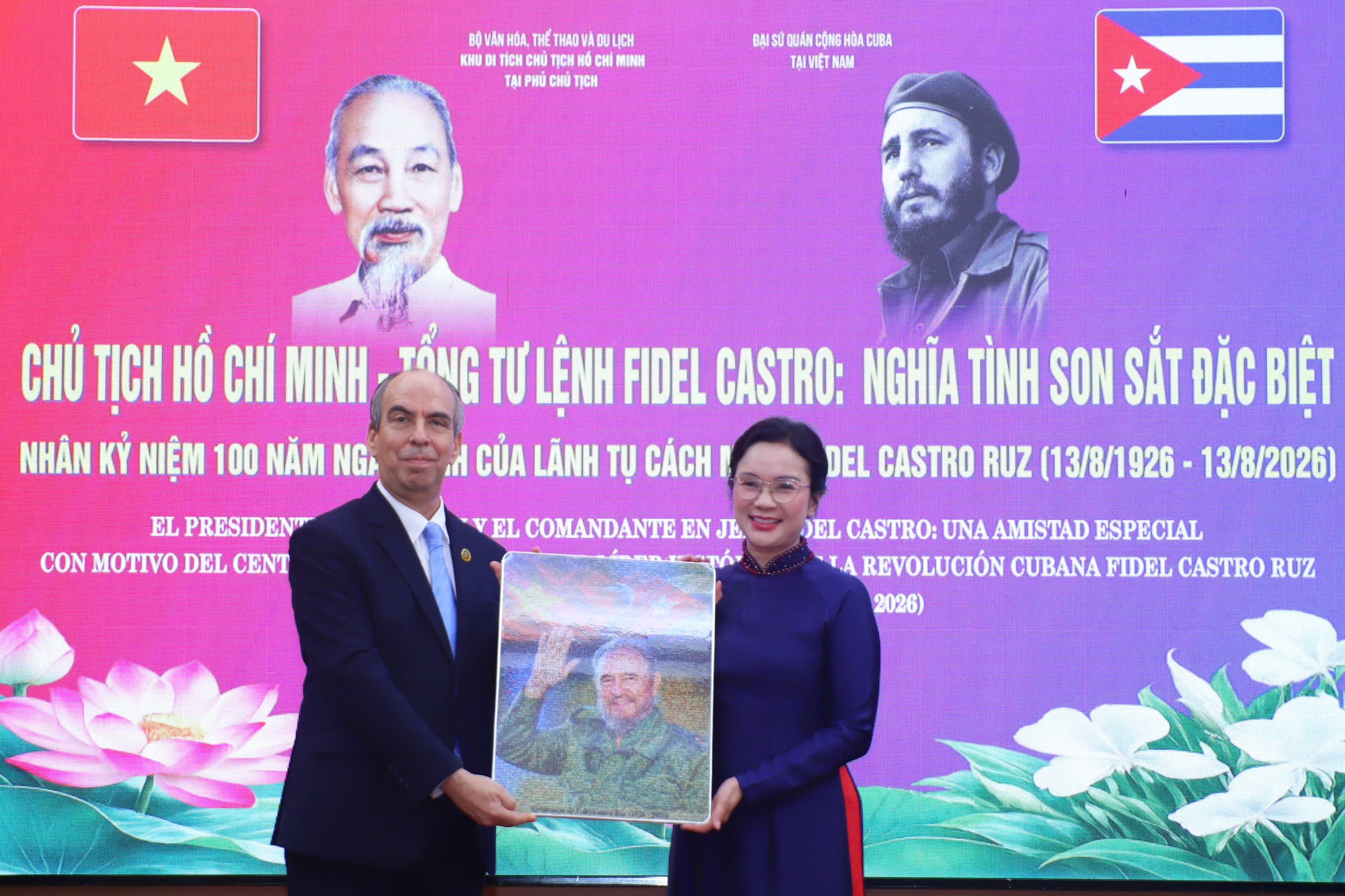 100 bức ảnh tư liệu và nghĩa tình son sắt Việt Nam – Cuba