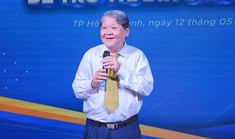 Ngành nào sẽ không bị AI thay thế: Hướng dẫn chọn nghề cho Gen Z