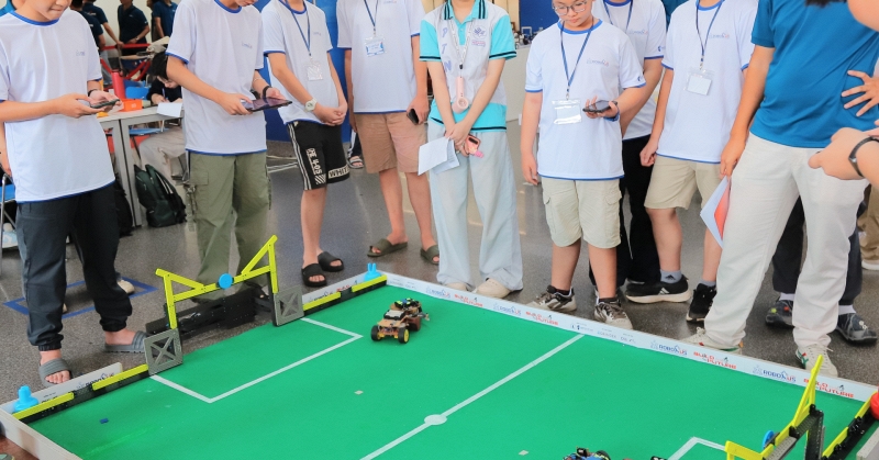 Hàng ngàn học sinh trải nghiệm robotics và STEM tại các sự kiện hè