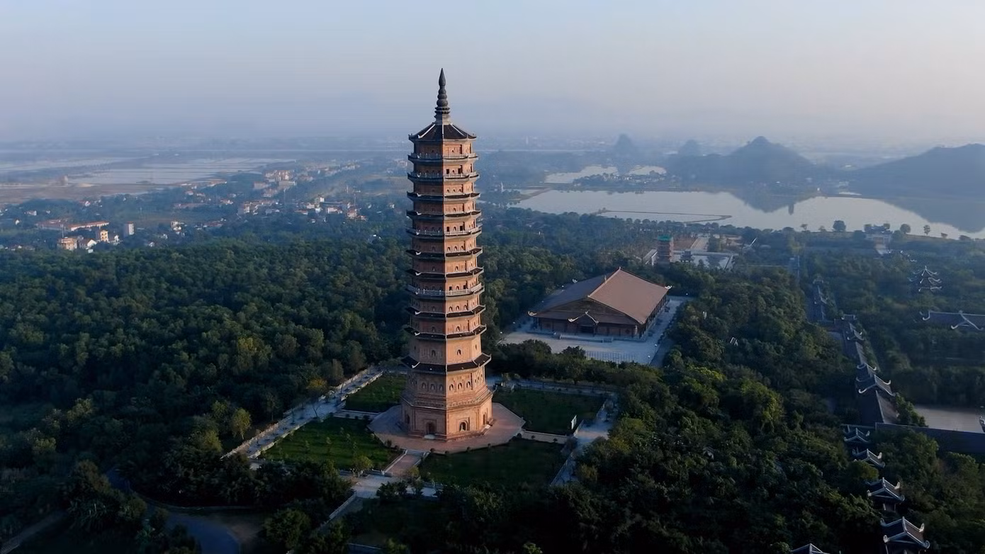 Ninh Bình lọt đề cử 'Oscar du lịch': Dữ liệu nói gì về cú bứt phá