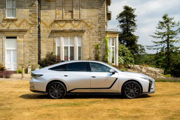 Mazda 6e vs Lexus ES: Which Feels Like a Premium EV Sedan?