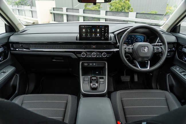 Honda CR-V Hybrid vs Electric SUVs: The Smart Budget Choice